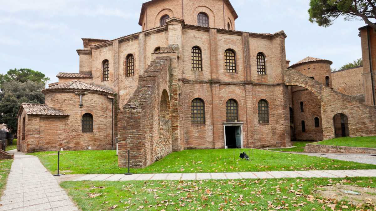 Ravenna, la città dei mosaici che il turismo ha dimenticato