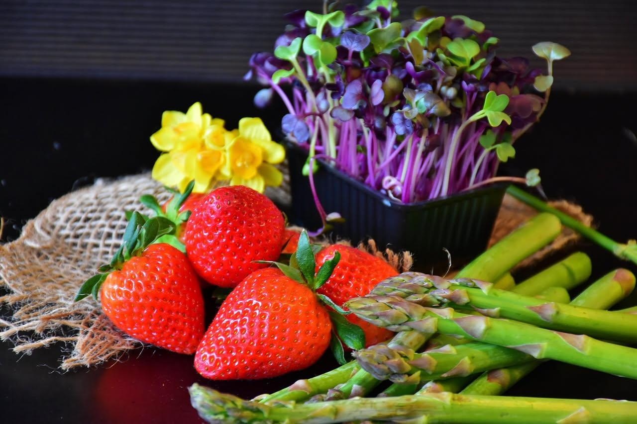 Fegato pulito in primavera: quali alimenti scelgono gli specialisti