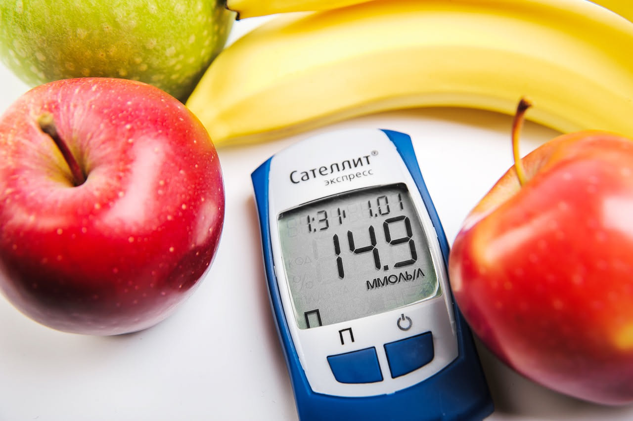 Glicemia alta al mattino negli anziani: quali cibi la stabilizzano