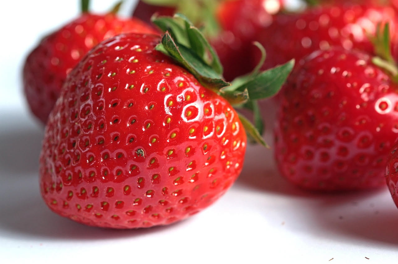 Fragole: proprietà nutrizionali, benefici e come consumarle