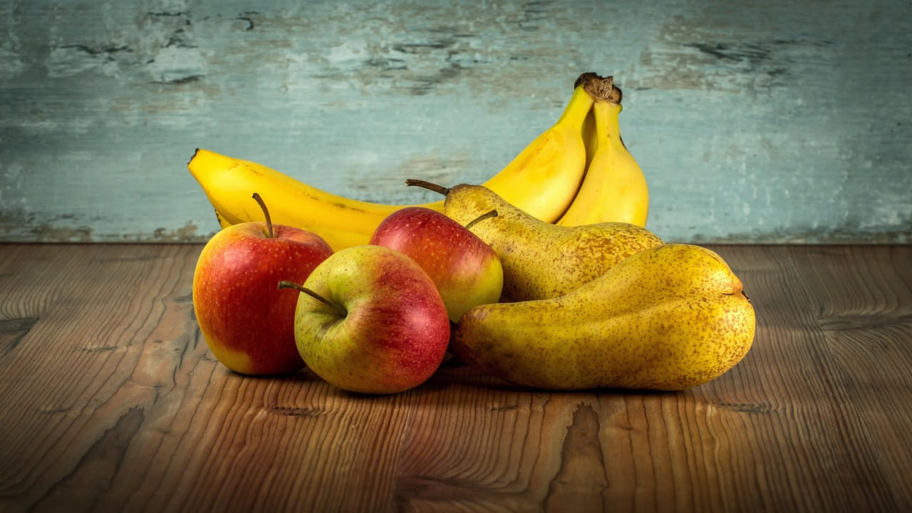 Cosa succede a chi mangia frutta matura d'estate: i benefici
